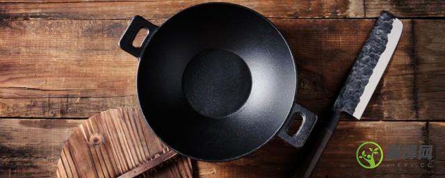 刚买的铁锅怎么开锅，如何给新的铁锅开锅？