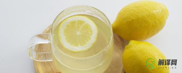青柠檬泡水好还是黄柠檬好，柠檬泡水哪种好呢？