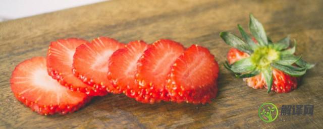 草莓味酸奶盆栽的做法，草莓味酸奶盆栽如何做？