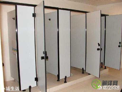 卫生间装修如何选择卫生间门？卫生间门到底是朝内开还是朝外拉？