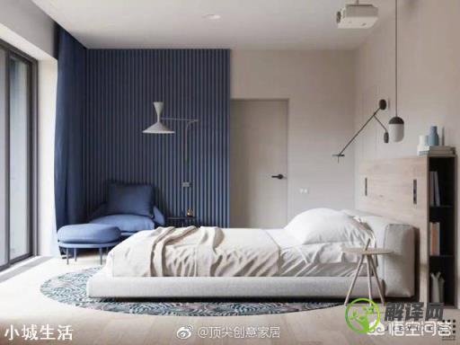 现代风卧室如何搭配合适的床头灯？
