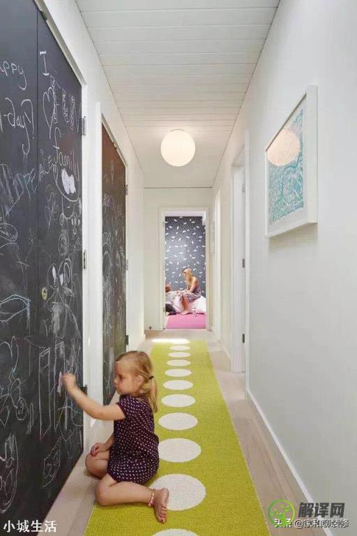 如何设计家里长长的走廊？