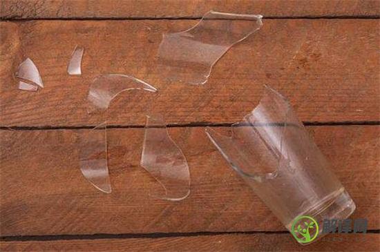 碎玻璃怎么处理