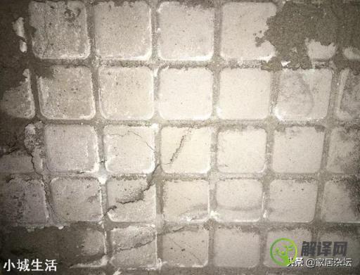 时间长了，房屋瓷砖脱落是瓷砖水泥质量问题还是瓦工师傅贴的不行？