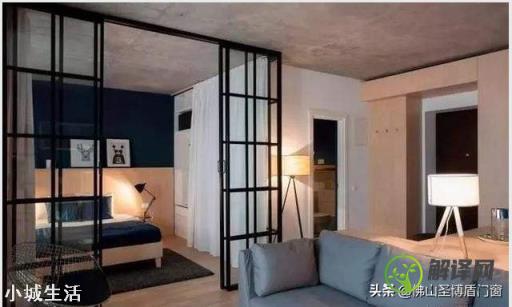一个客厅改成两个卧室，中间的隔断用什么材料才隔音？