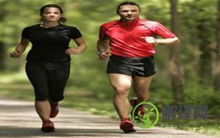 跑步后尿血是什么情况,跑步要怎么预防运动损伤？？本文共（475字）