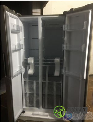 冰箱泠藏室漏水怎么办(冷藏冰柜漏水怎么办?)