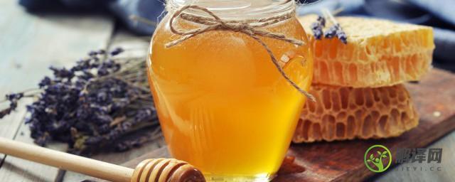 蜂蜜水能放冰箱吗(蜂蜜水可以放冰箱冷藏后喝吗)