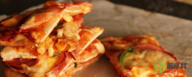 披萨可以用微波炉加热吗(半成品披萨可以用微波炉加热吗)