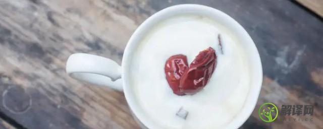 伊利红枣酸奶一般保质期多久(伊利酸奶一般保质期几个月)