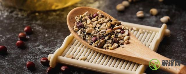 红豆薏米芡实茶经期能喝吗(经期可以喝红薏米芡实茶吗?)