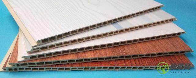 竹炭纤维板是什么材料做成的(竹炭纤维板和竹木纤维板)
