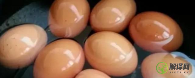 醋泡熟鸡蛋的作用(醋泡煮鸡蛋的功效与作用及食用方法)