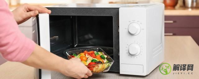 微波炉能用不锈钢餐具吗(不锈钢厨具可以进微波炉吗)
