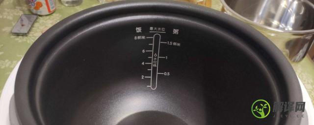 高压锅蒸米饭选择哪个功能(蒸米饭是用高压锅好还是电饭锅好)