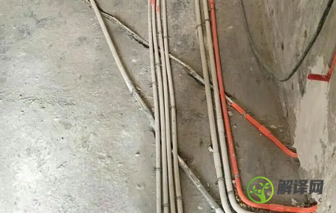 网线和电线可以走同一根管道吗(宽带线能和电线能走同一条线管吗?)