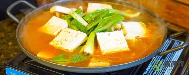 明太鱼豆腐汤的家常做法(明太鱼烧豆腐的做法)