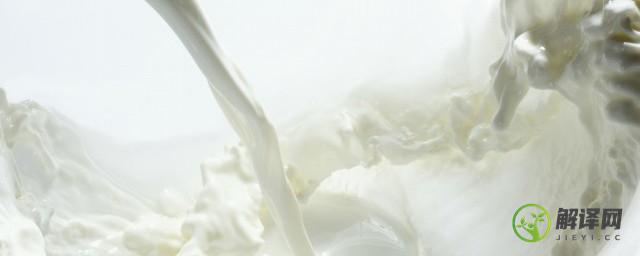 脱脂牛奶蛋白质高还是全脂牛奶
