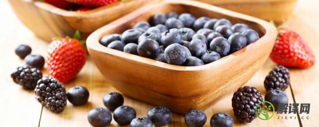 蓝莓放在冰箱可以保存多久(蓝莓放冰箱可以存放多久)