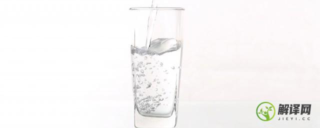 玻璃杯子喝热水有害吗(普通玻璃杯子喝热水有害吗)