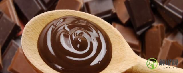 黑巧克力和普通巧克力的区别(黑巧跟普通巧克力有什么区别)