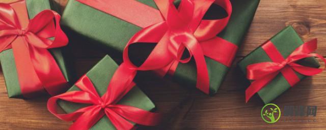礼物是圣诞节送还是平安夜送(是圣诞节送礼物还是平安夜送礼物?)