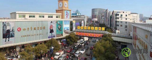 四季青服装批发市场在杭州哪个区