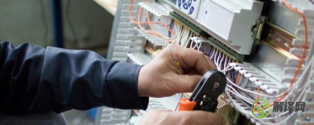 串联电路和并联电路的特点(串联电路和并联电路电流和电压的特点)