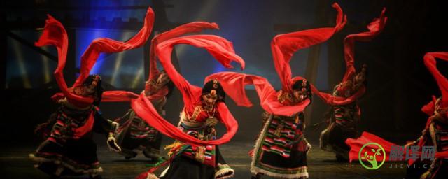 藏族舞蹈特点(藏族舞蹈特点总结)