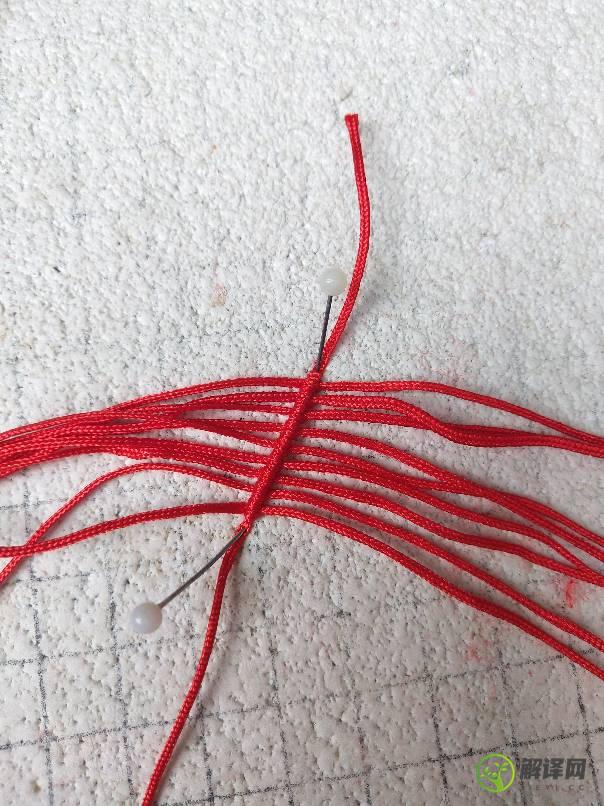 编绳挂件的编织方法，超可爱的小簸箕图解教程